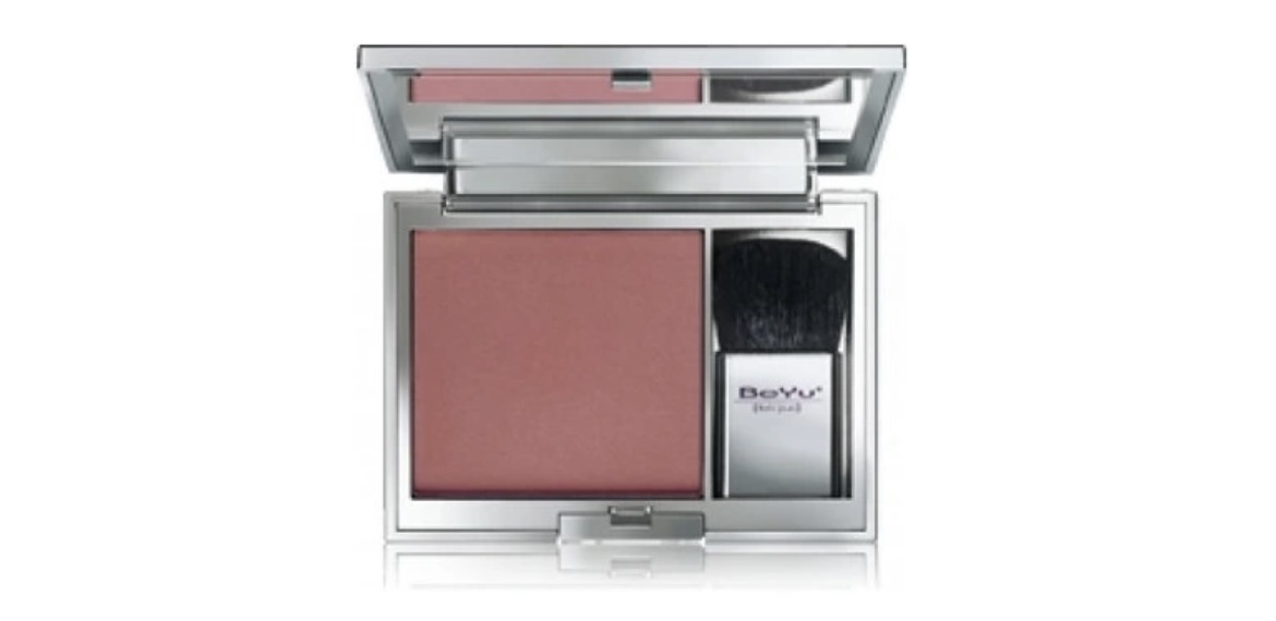 "رژ گونه بی یو مدل Catwalk 75"