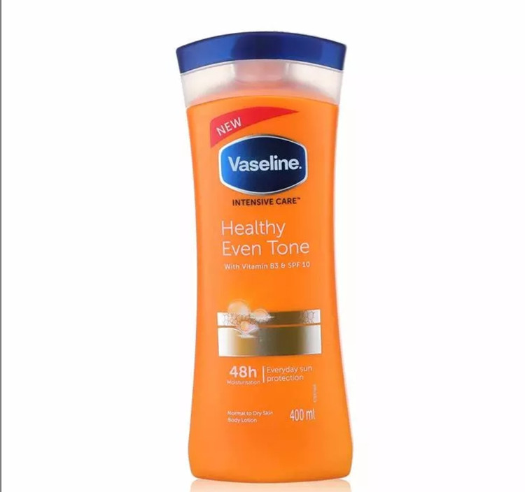 لوسیون بدن Vaseline وازلین مناسب پوست نرمال و خشک 400 میل